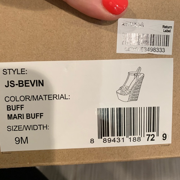 Jessica Simpson wedge - Picture 6 of 6